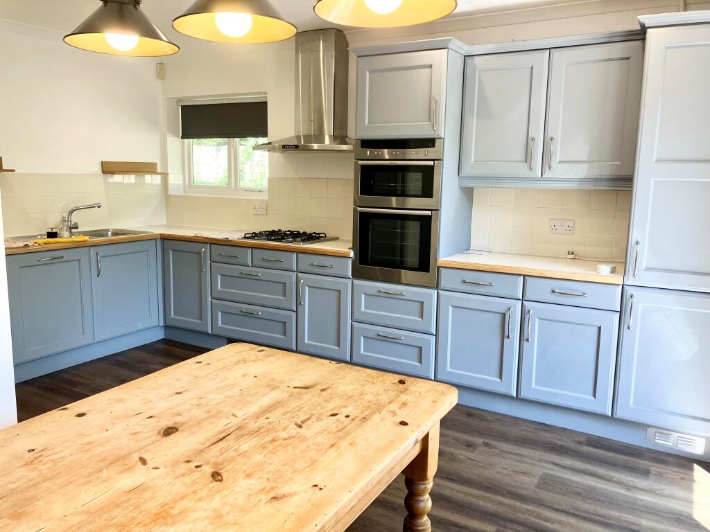 House in St Albans - View 5