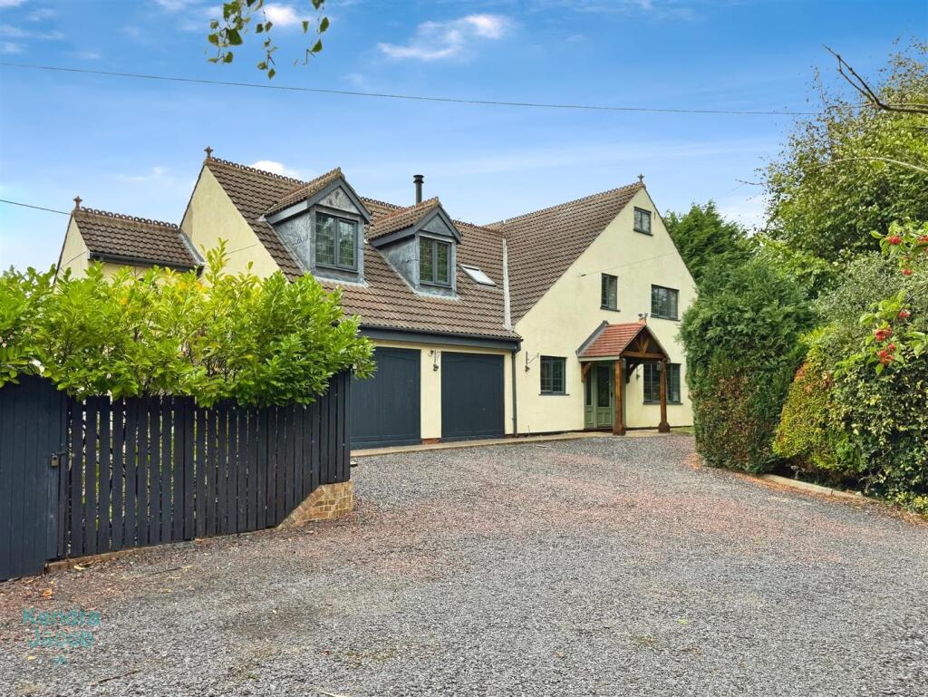 Main image of property: Ravencroft Lane, Beckingham, Doncaster