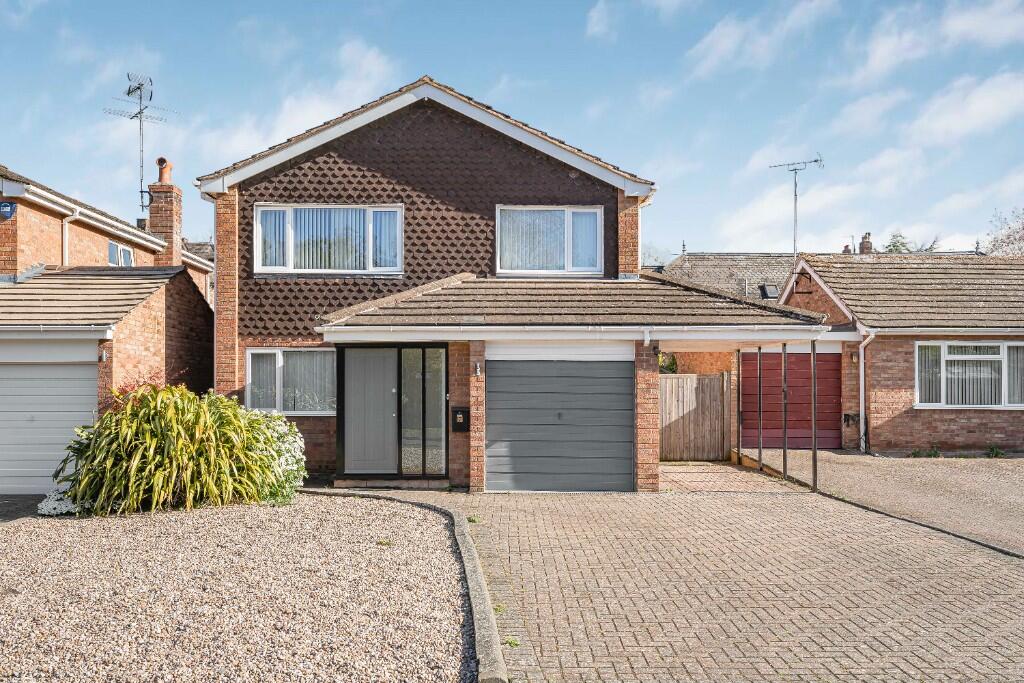 Main image of property: Belmont Drive, Leamington Spa, Warwickshire, CV32