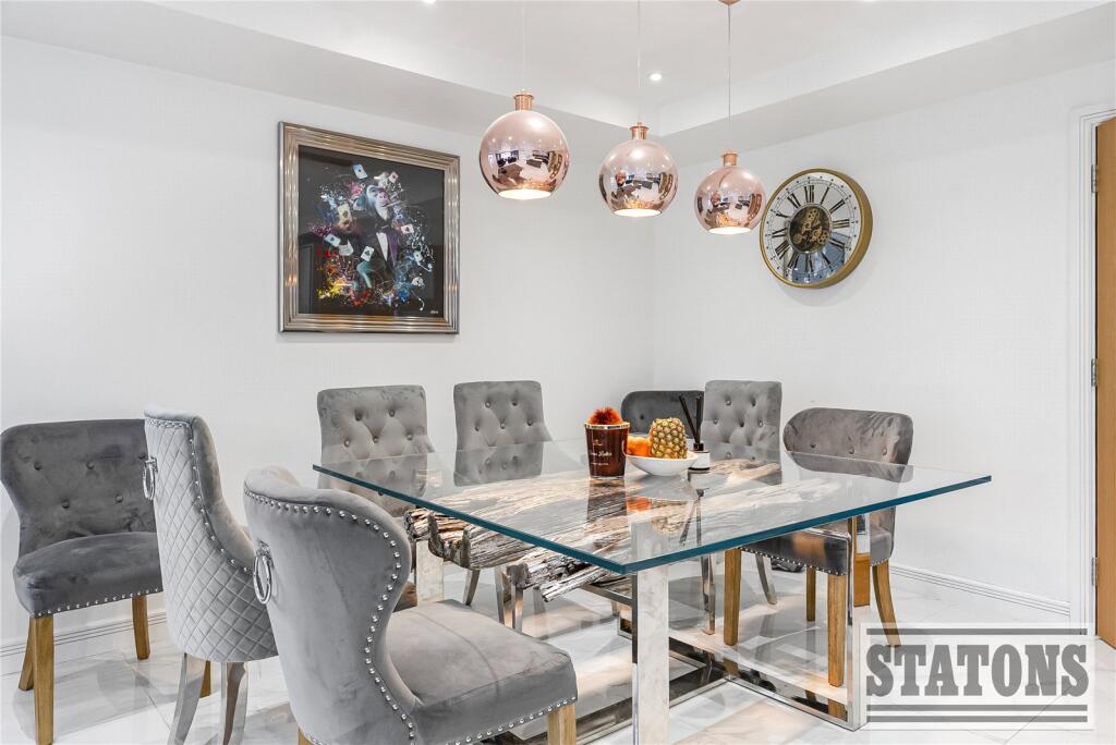 Additional image 8 of Upland Drive, Brookmans Park, Hatfield, Hertfordshire, AL9