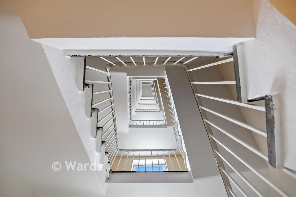 Apartment in Dover - View 5
