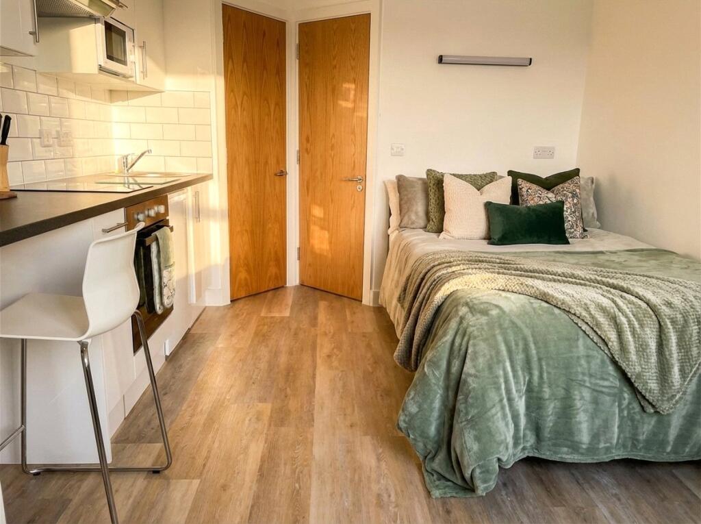 Main image of property: Studio F, 7-12 Triangle South, First Floor Rear, Clifton, Bristol, BS8