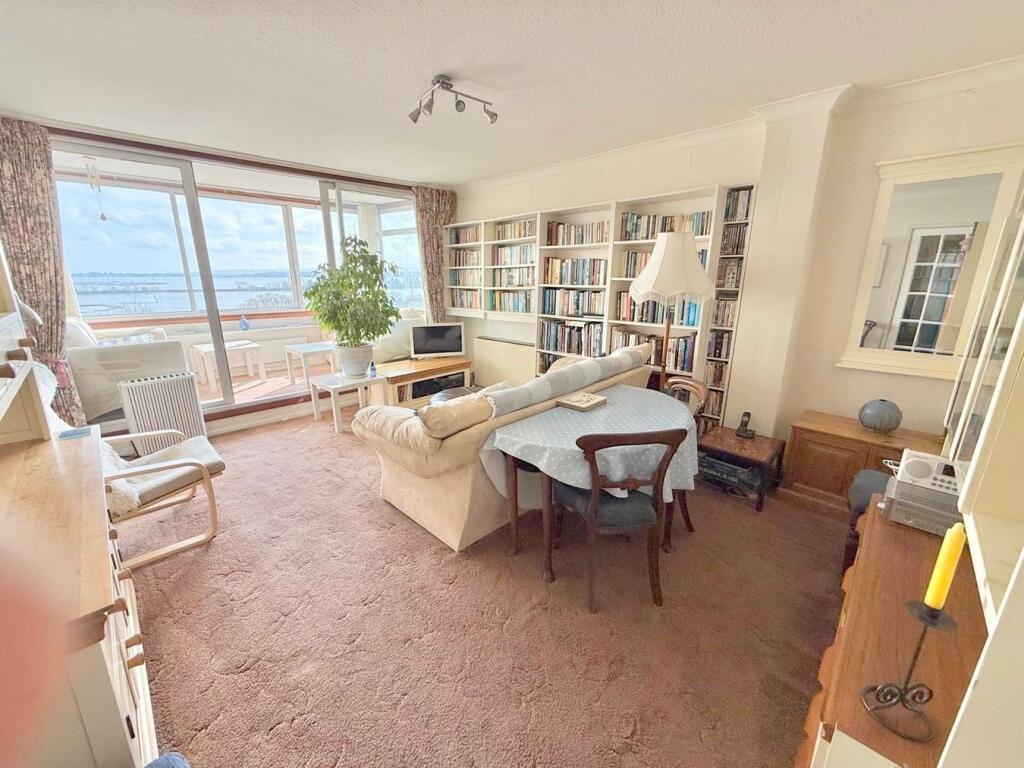 Apartment in Poole - View 3