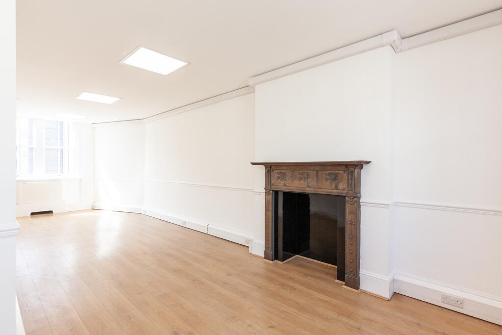 Main image of property: 3rd Floor (West), 47-50 Margaret Street, London, Greater London, W1W 8SB