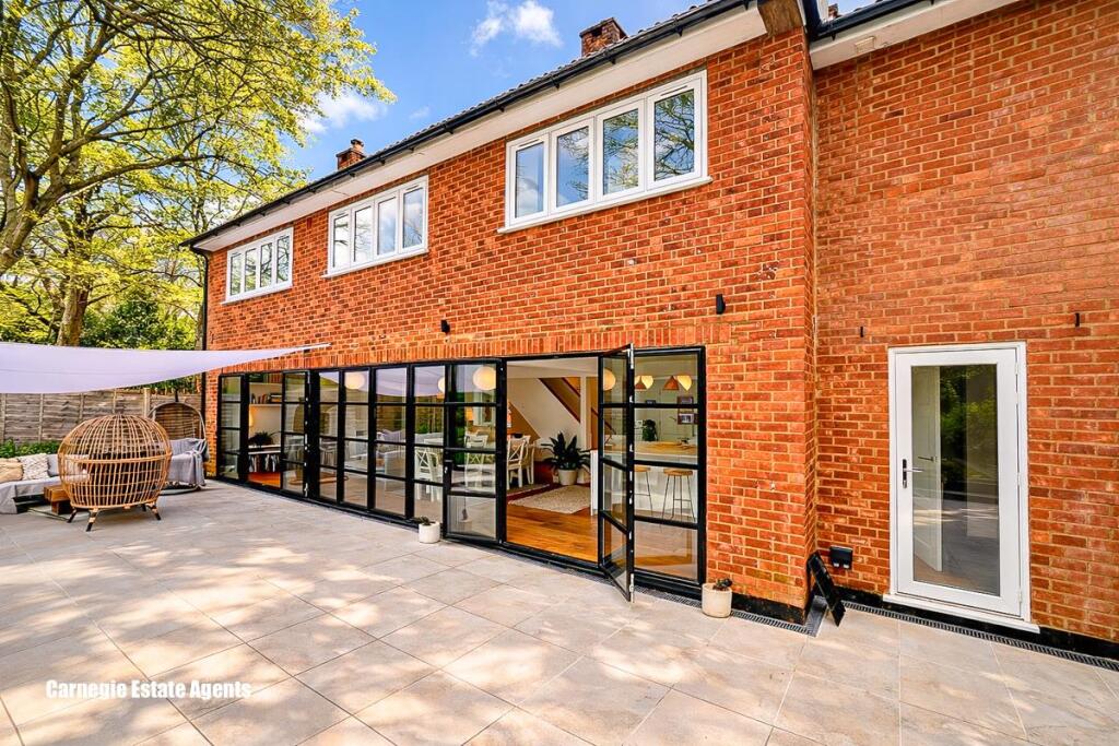 Additional image 5 of Roundwood Drive, Welwyn Garden City