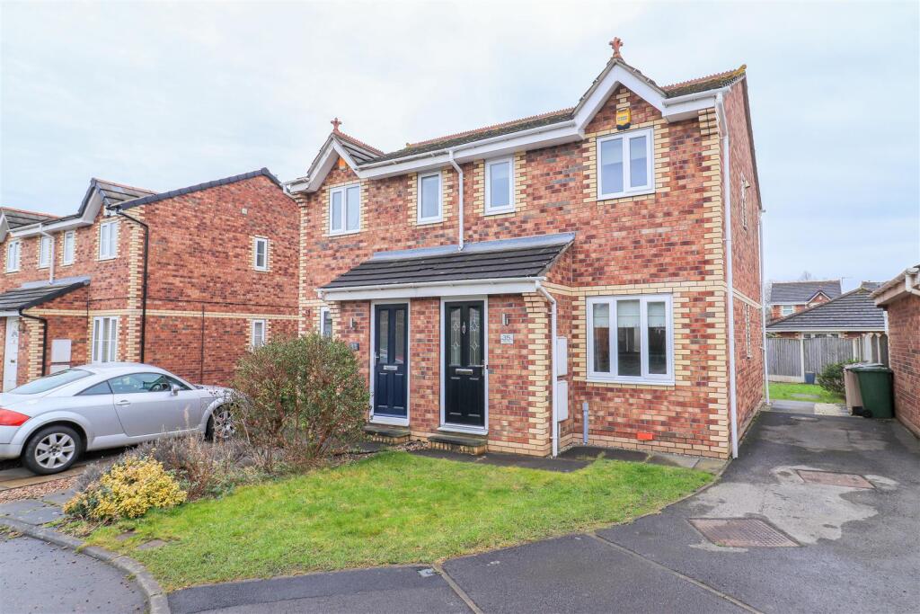 Main image of property: Trinity View, Ossett