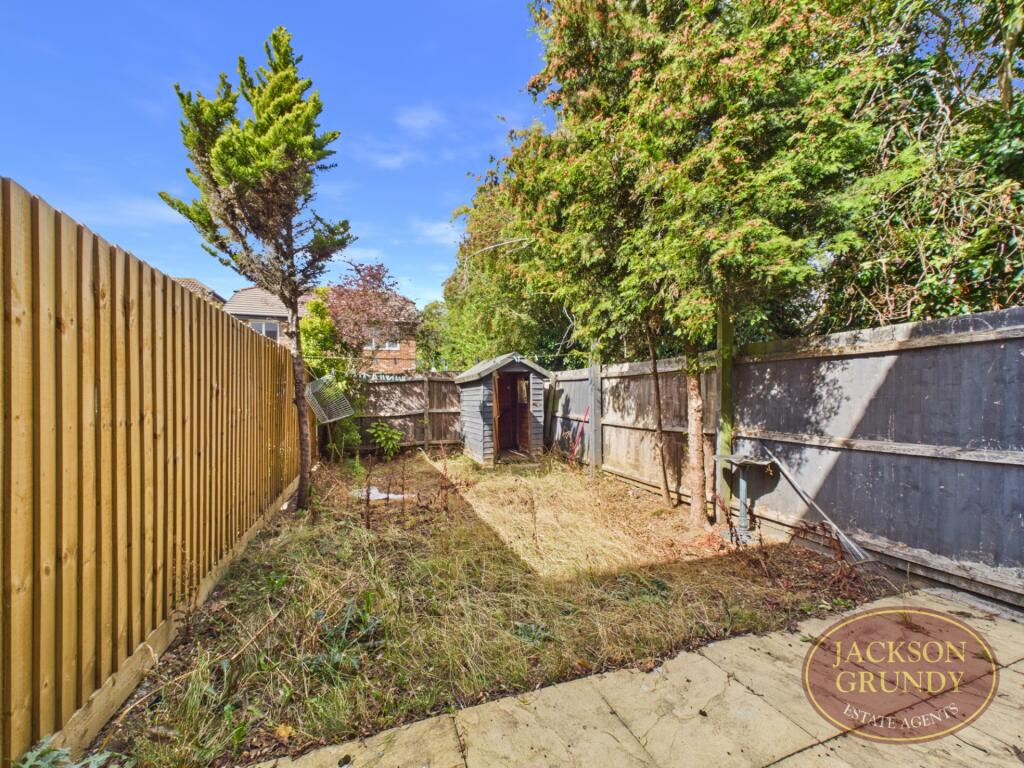 House in Northampton, East Hunsbury - View 4