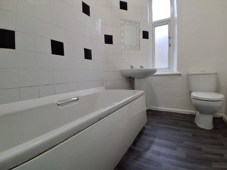 Additional image 16 of Parkinson Street, Burnley, BB11 3LU