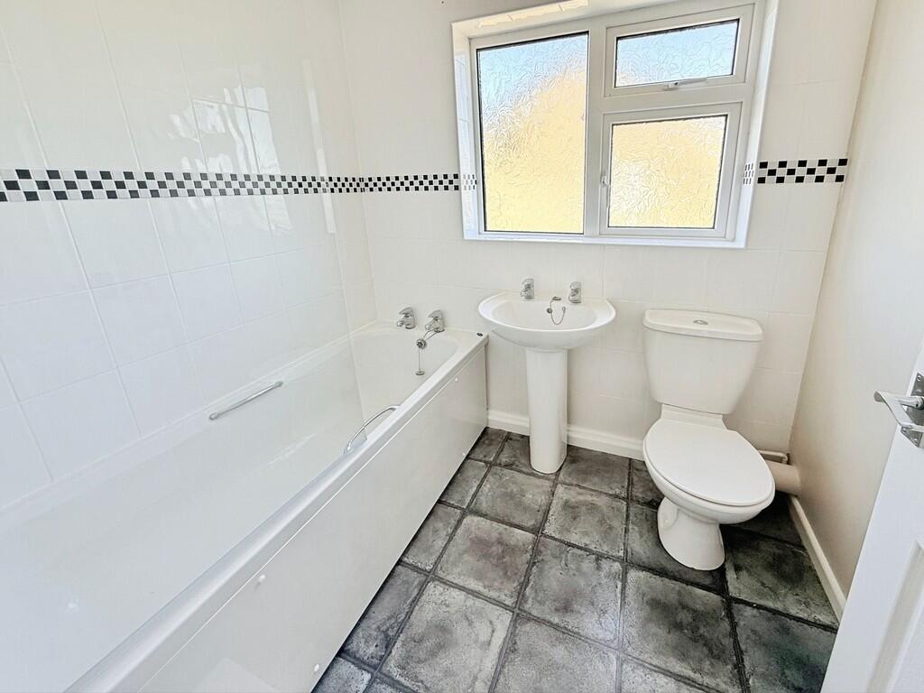 House in Bath - View 4