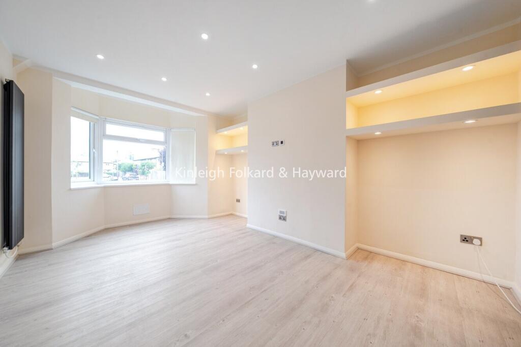 Main image of property: Brathway Road, London, SW18