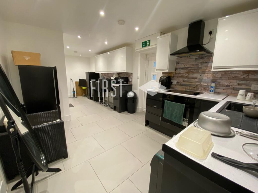 Main image of property: Mill Hill Lane, Highfields, LE2