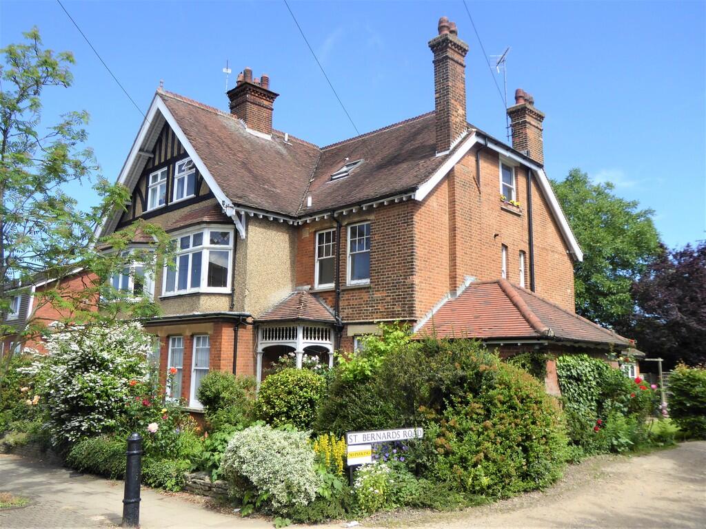 Main image of property: Carlisle Ave, St Albans