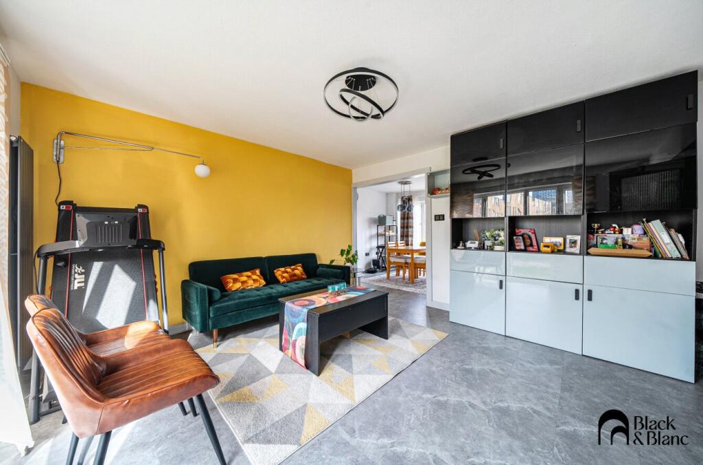 Main image of property: Turnpike Link, Croydon, CR0