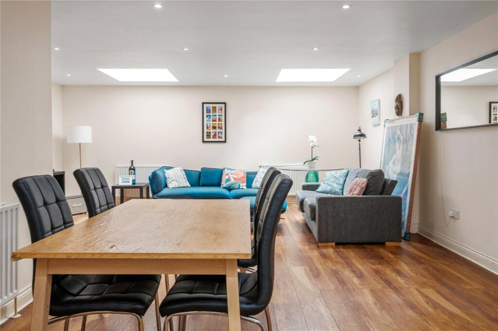 Main image of property: Gaskin Street, Islington, Angel, London, N1