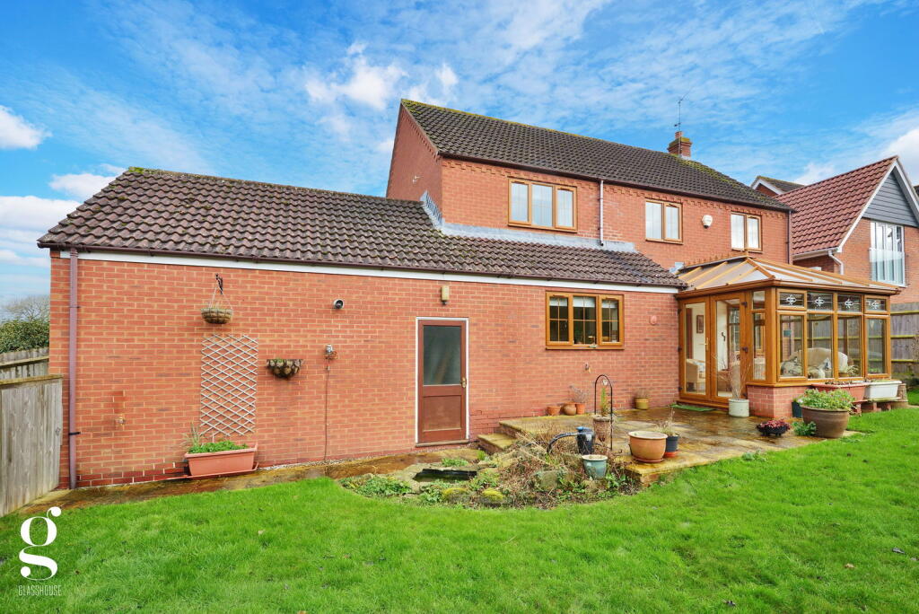 4 bed detached - Dymock, Gloucestershire, GL18 2AY image 3
