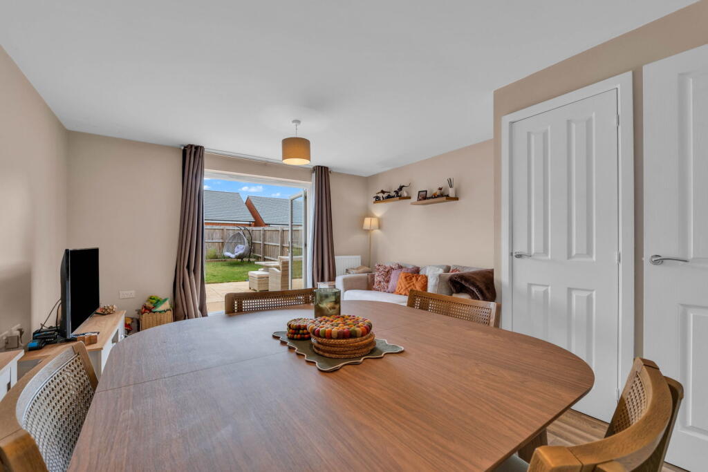 Kempson Close, Sileby , LE12 7YZ photo 2