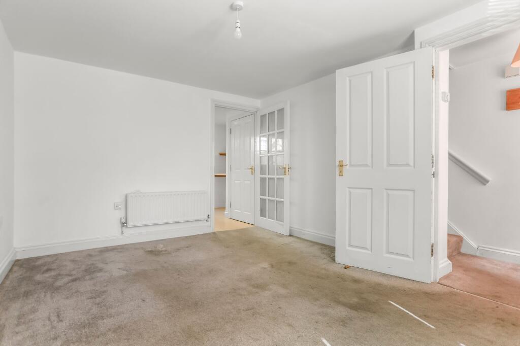 House in Hove, Brighton and Hove - View 2