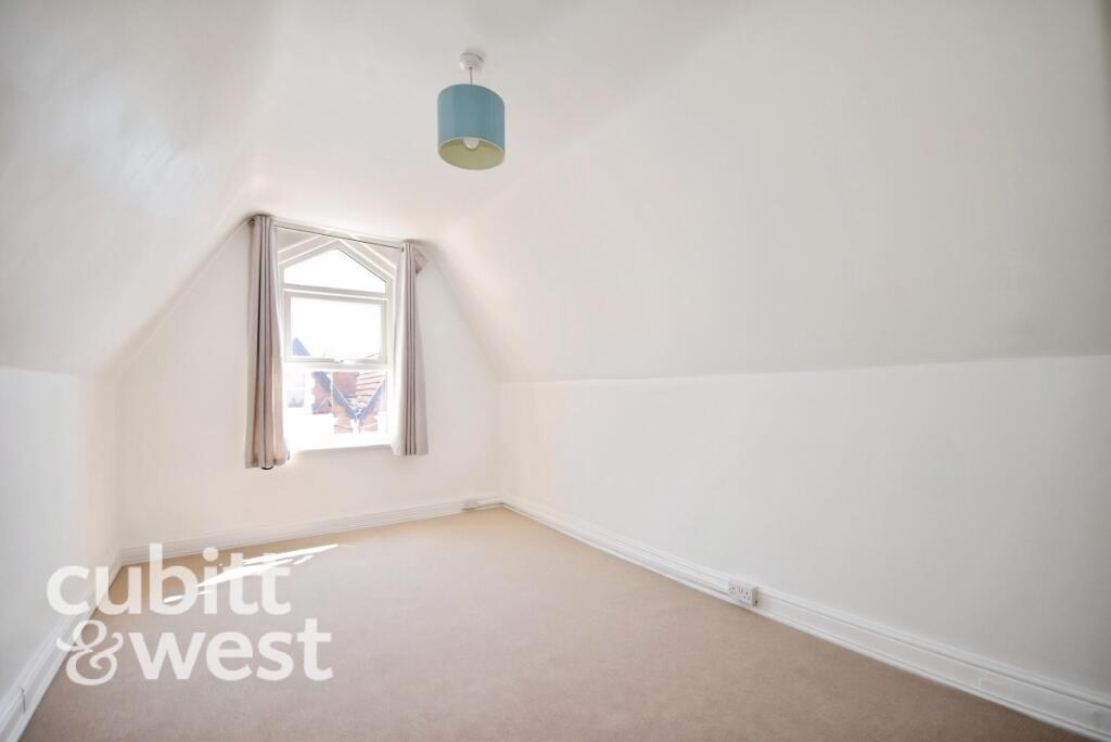 Main image of property: AVAILABLE WITH NO DEPOSIT Shaftesbury Road Southsea PO5