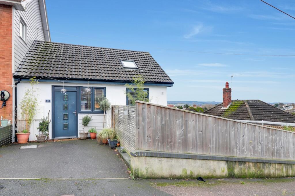 Main image of property: Newlands Avenue, Exmouth, EX8 4AX