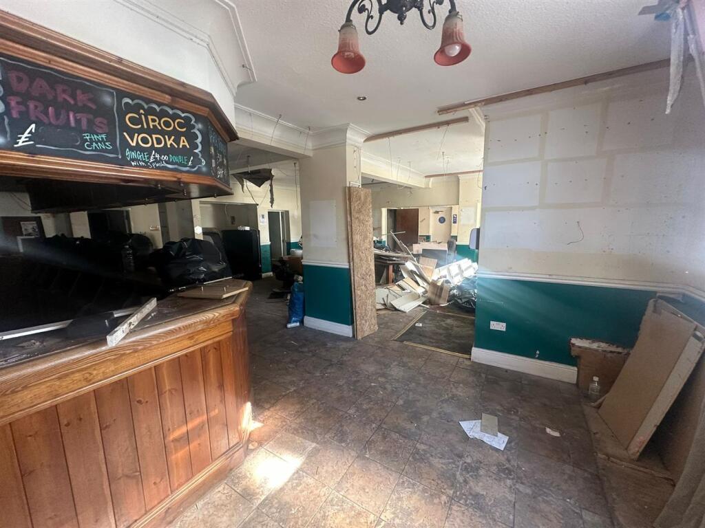 Main image of property: Cross Lane, Manchester