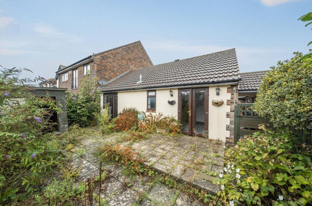 Grant Close, Selsey, PO20 photo 3