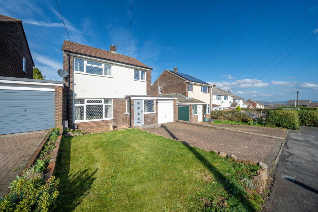 Main image of property: The Deans, Portishead, Bristol, BS20 6DZ