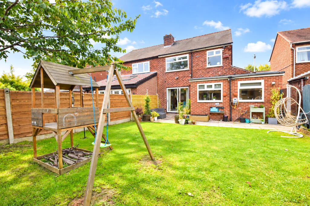 Westminster Road, Urmston, M41 photo 4