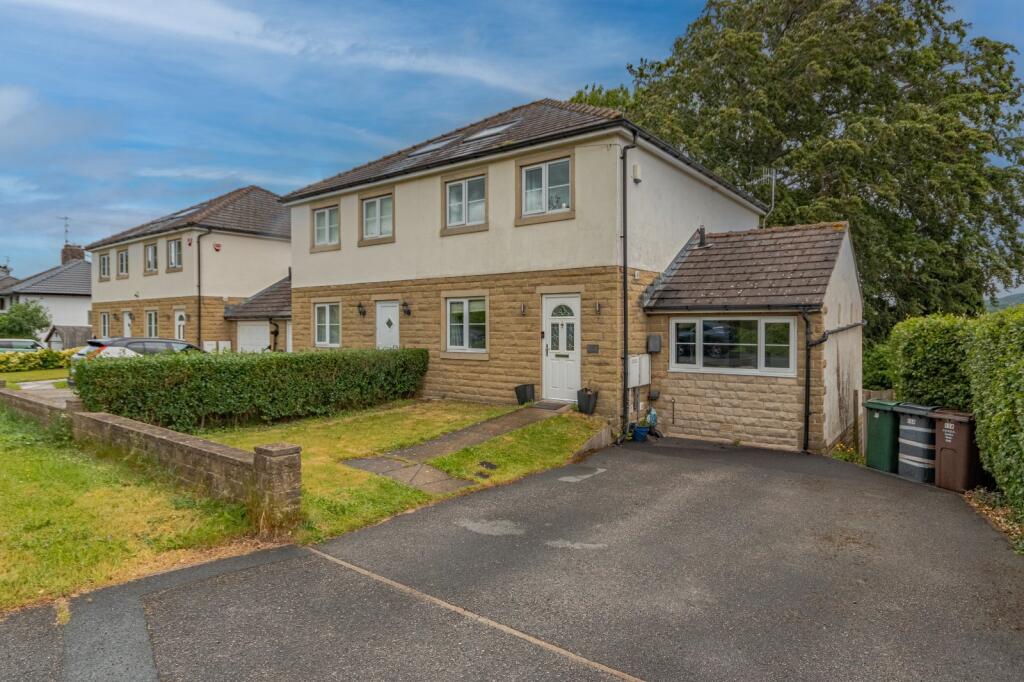 Main image of property: Manor Drive, Bingley, West Yorkshire, BD16