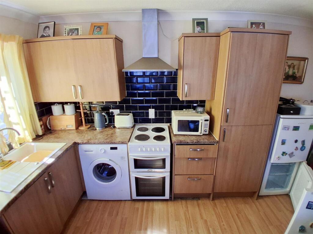 House in London - View 3