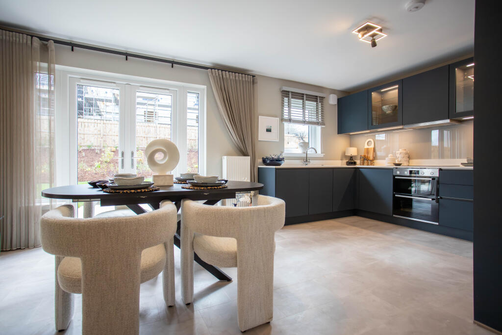 Main image of property: Fairview Heights,
Earl's Gate,
Slackbuie,
Inverness,
IV2 6JL