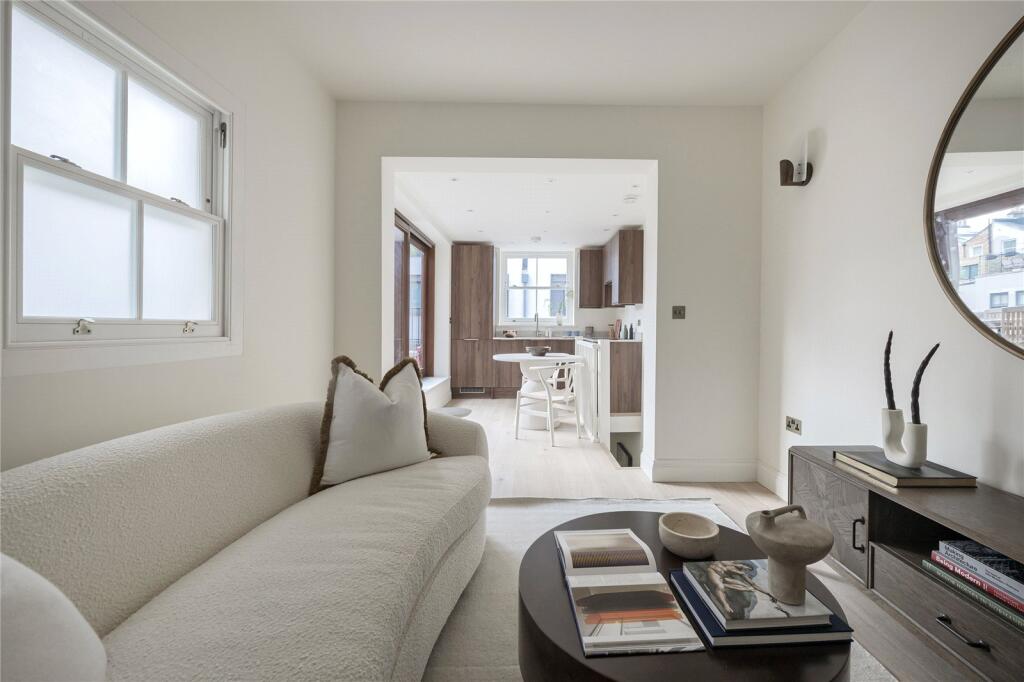 House in London, Portobello Square, North Kensington - View 4