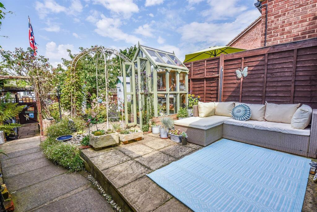 House in Stroud, Hinton - View 5