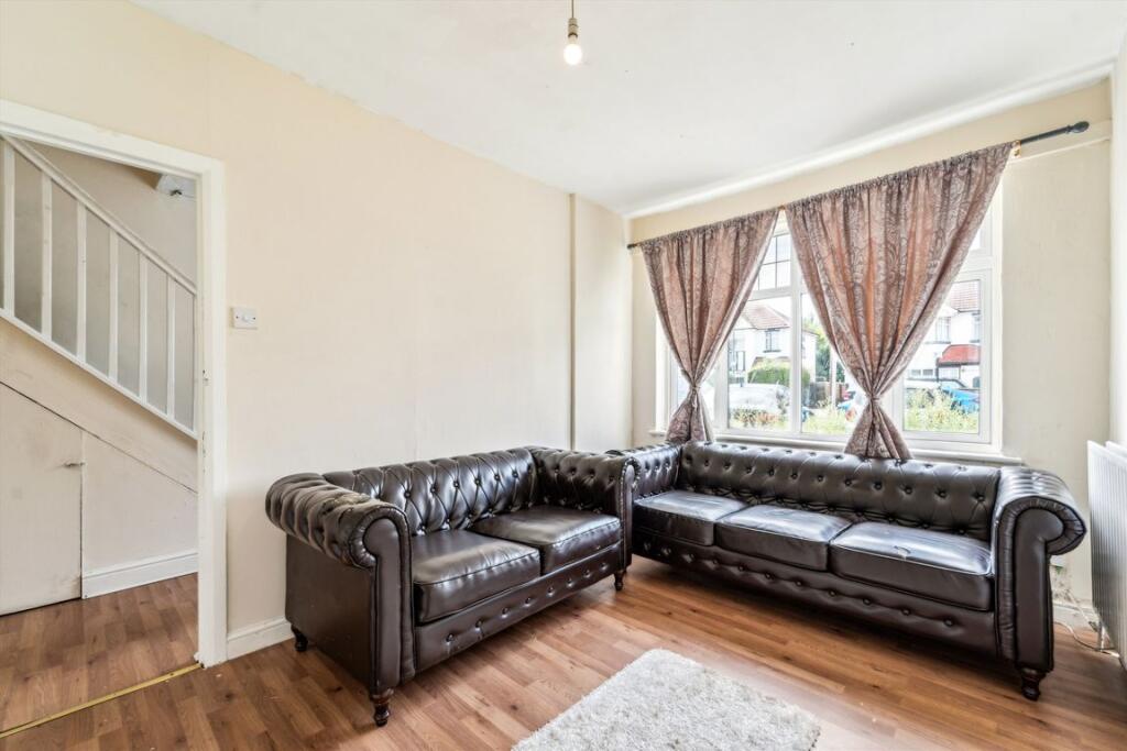 House in Harrow - View 2