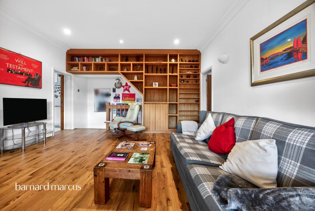 Main image of property: North Worple Way, Mortlake, London