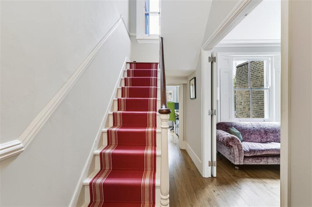House in London - View 4
