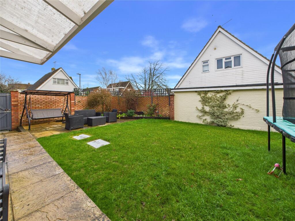 Chestnut Avenue, Hatfield Peverel, Chelmsford, Essex, CM3 photo 4