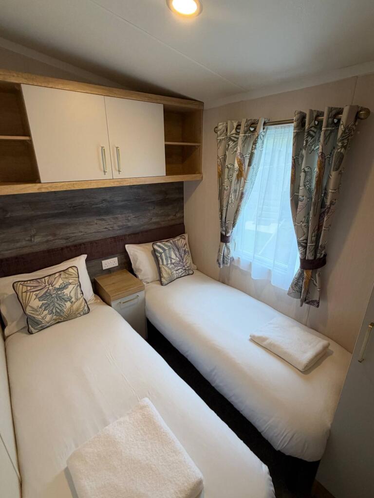 House in York - View 5