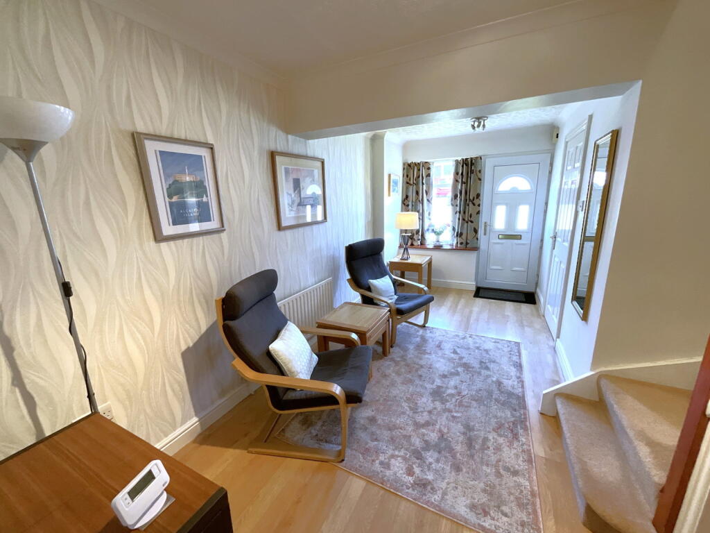 House in Dudley, West Midlands - View 2