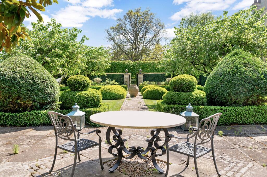 House in Empingham, Rutland - View 5