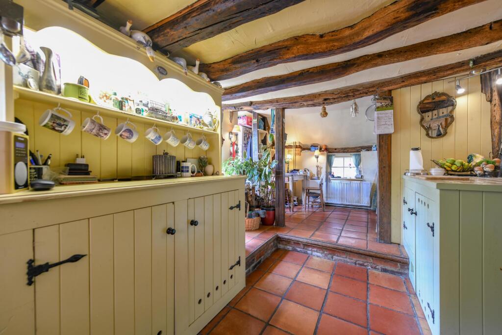 House in Tonbridge - View 4