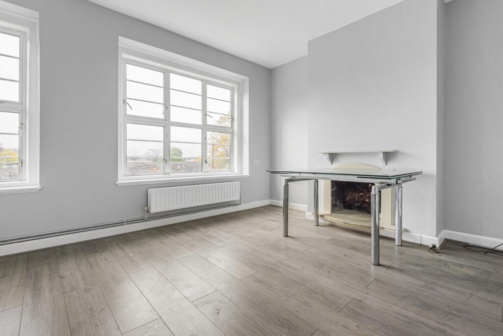 Main image of property: Burnt Ash Hill, London, SE12