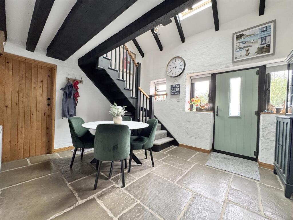 House in Truro - View 4