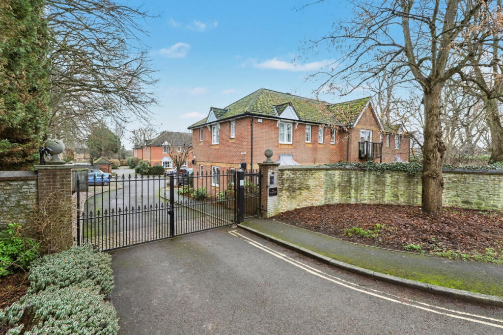 Main image of property: The Sycamores, Headington