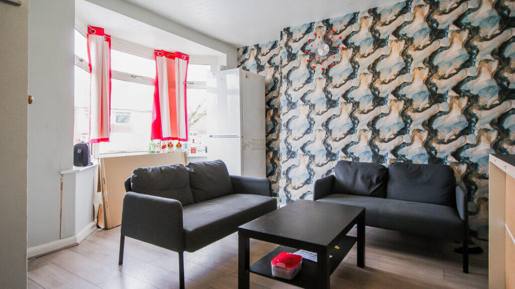 Additional image 2 of Lockwood Road, Northfield, Birmingham, B31 1QD