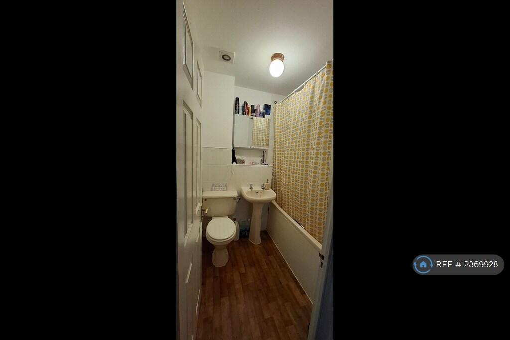 House in Brighton - View 5
