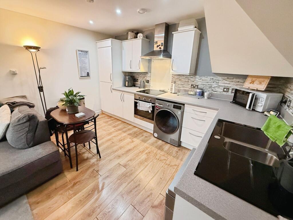 House in Telford - View 4