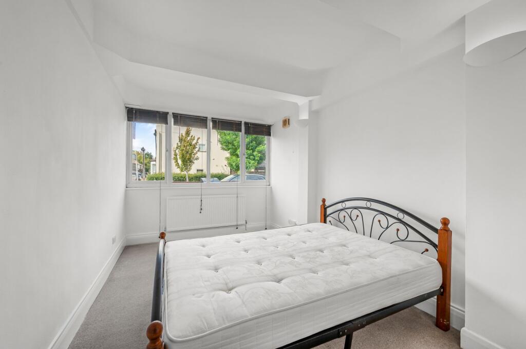 Apartment in London, Wandsworth - View 3