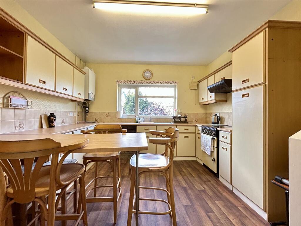 Additional image 5 of Long Lane, Halesowen