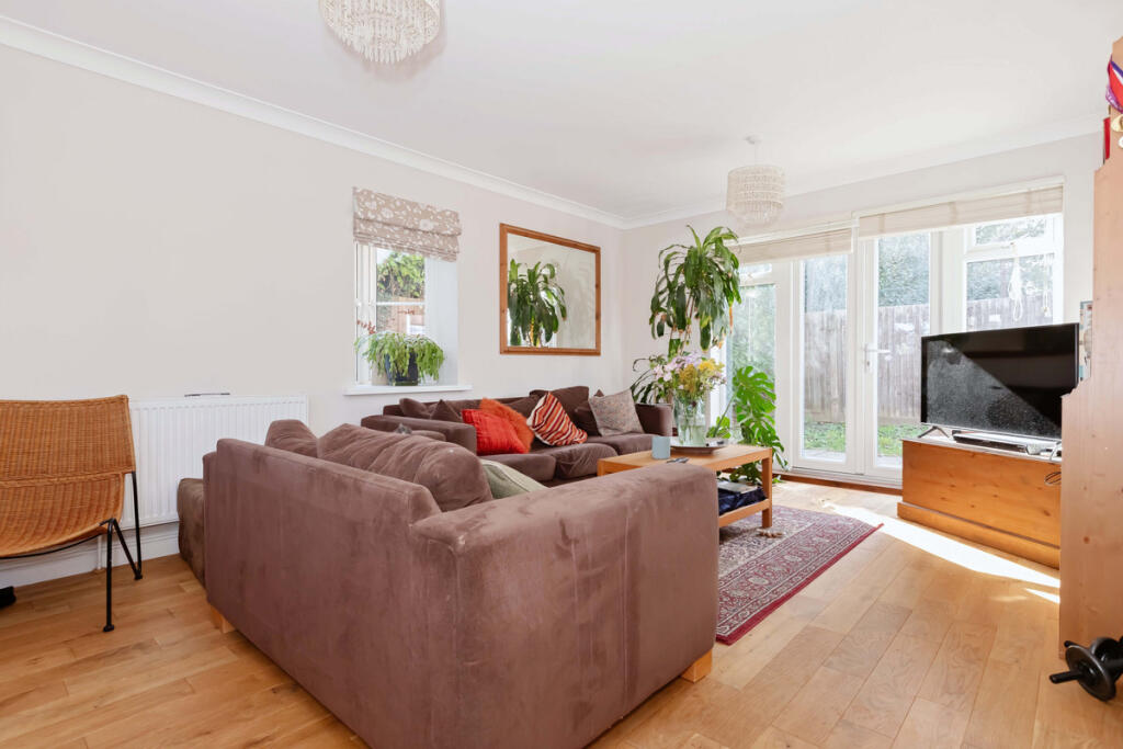 Sandown Road, Brighton, BN42 photo 4