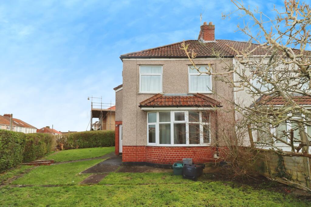 Main image of property: Alexandra Gardens, Staple Hill, Bristol, BS16